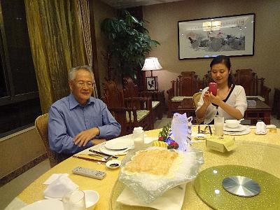 DSC02112.JPG - Nov 9-17, 2013 第九屆世界華人魚蝦營養學術研討會(9th SWCSNFFS) -中國大陸，廈門(會前至汕頭大學演講與參訪-潮洲市)-1