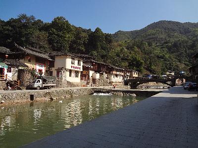 DSC02295.JPG - Nov 9-17, 2013 第九屆世界華人魚蝦營養學術研討會(9th SWCSNFFS) -中國大陸，廈門(南靖土樓)-39