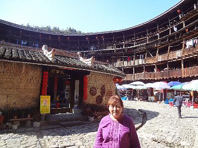 DSC02340.JPG - Nov 9-17, 2013 第九屆世界華人魚蝦營養學術研討會(9th SWCSNFFS) -中國大陸，廈門(南靖土樓)-18