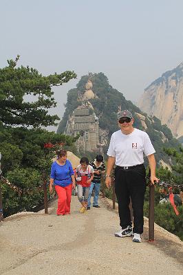 IMG_8030.JPG - Aug 23-30, 2013 廣州海因特公司(海大集團)邀請參訪旅遊-陜西，西安 (西岳華山)-22