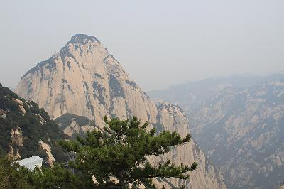 IMG_8045.JPG - Aug 23-30, 2013 廣州海因特公司(海大集團)邀請參訪旅遊-陜西，西安 (西岳華山)-26