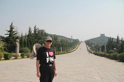 IMG_8318.JPG - Aug 23-30, 2013 廣州海因特公司(海大集團)邀請參訪旅遊-陜西，西安 (乾陵)-6