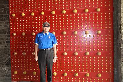 IMG_8406.JPG - Aug 23-30, 2013 廣州海因特公司(海大集團)邀請參訪旅遊-陜西，西安 (西安古城牆)-18