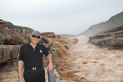 IMG_8739.JPG - Aug 23-30, 2013 廣州海因特公司(海大集團)邀請參訪旅遊-陜西，西安 (壺口瀑布)-27