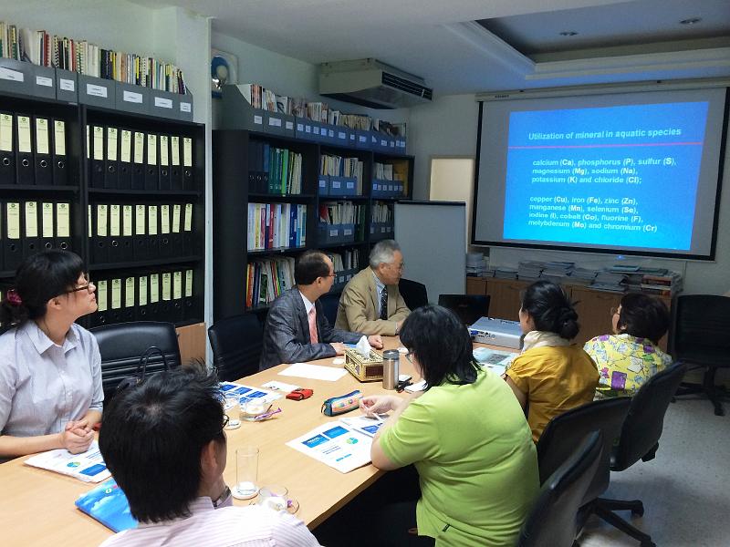 14'04'28 (1).JPG - Apr 27-30, 2014 中國派斯特(Bestar)公司邀請演講參訪(Betagro's factory, Phrapradaeng) (泰國，曼谷) [Trip to Bangkok(Betagro's factory, Phrapradaeng)]-11