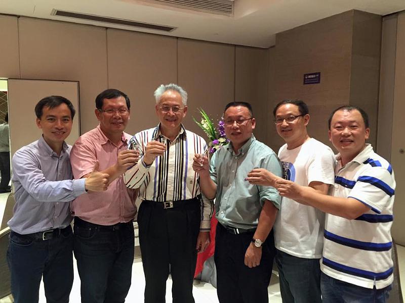 12027687_919095241458979_746671019451981802_n.jpg - Oct 22-26, 2015 第十屆世界華人魚蝦營養學術研討會 (10th SWCSNFFS) (中國大陸，武漢) 10th SWCSNFFS -Wuhan, China-44