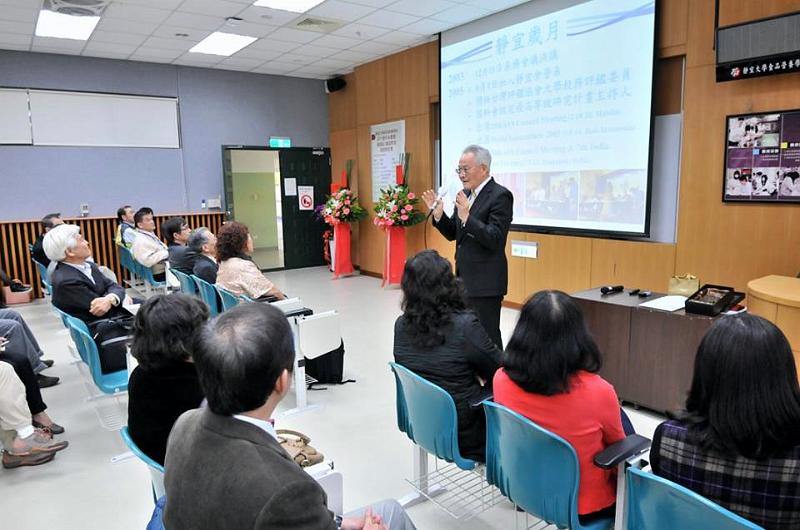 45.jpg - Jan 09, 2016 老師榮退暨70大壽生日 (台中)-46