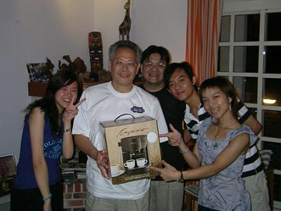 2005 (25).jpg - 2005--Lab newcomer welcome party