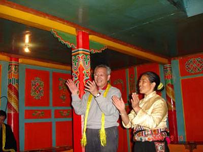 2006 (101).jpg - Sep 13~21, 2006--武漢行之廿四 (藏族民家做客)