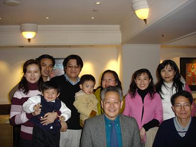 2006 (9).jpg - Jan 7, 2006--凱薩餐廳老師慶生會之七
