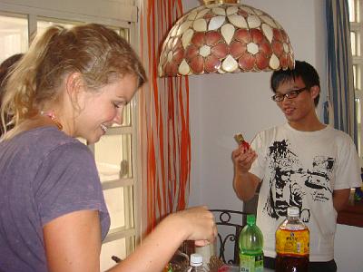 6-2.JPG - July 15 2010 迎新送舊(老師家)